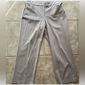 Women’s JM Collection Khaki Pants Size 16 Good Used Condition